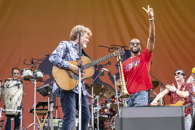 Experience the Magic: Jimmy Buffett at Citizens Bank Park.