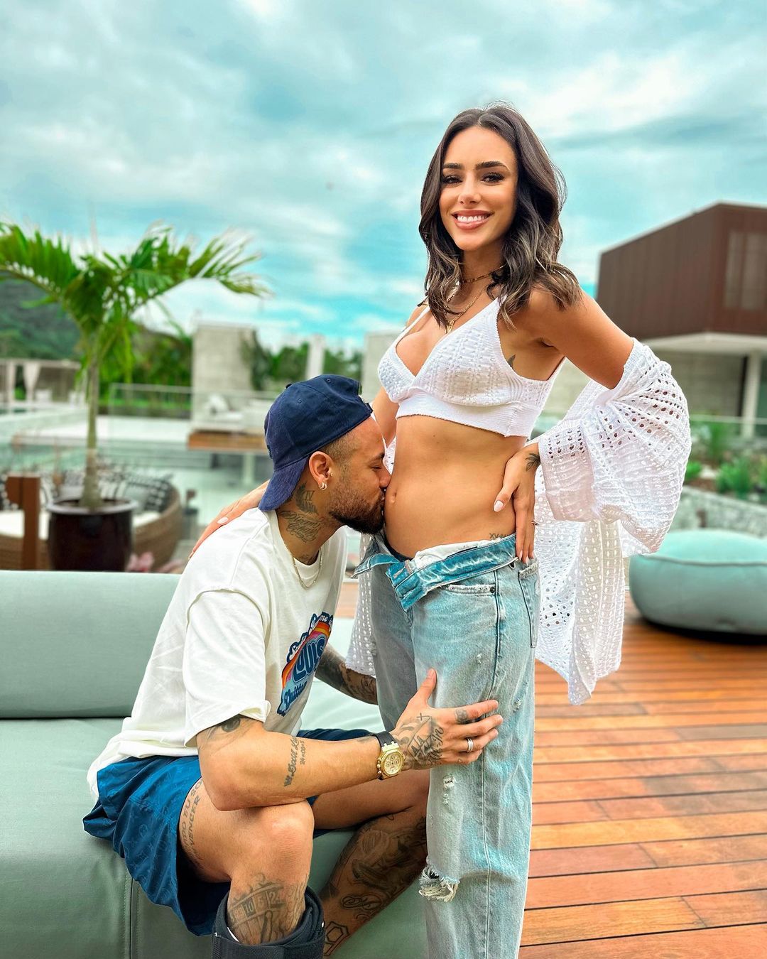 fernanda campos and neymar relationship: what is the truth behind the rumors of their alleged affair