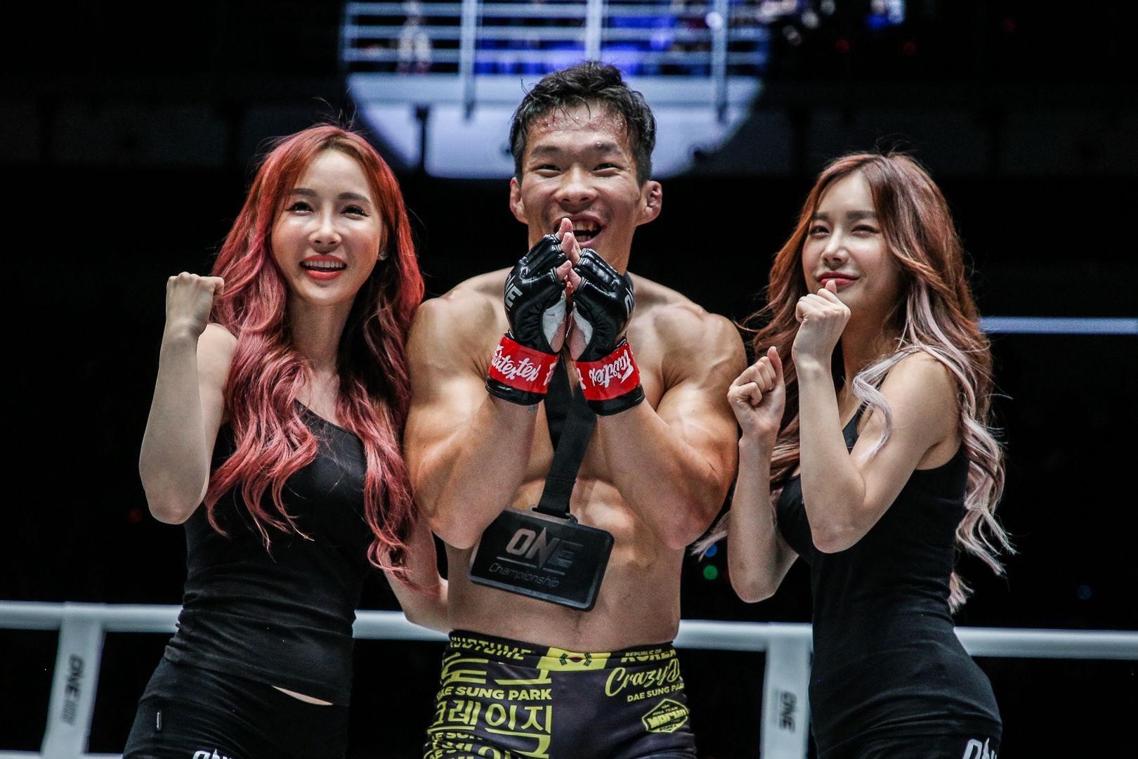 Park Dae Sung Ring Girl: Get the Latest News and Updates on Her Viral Moments!