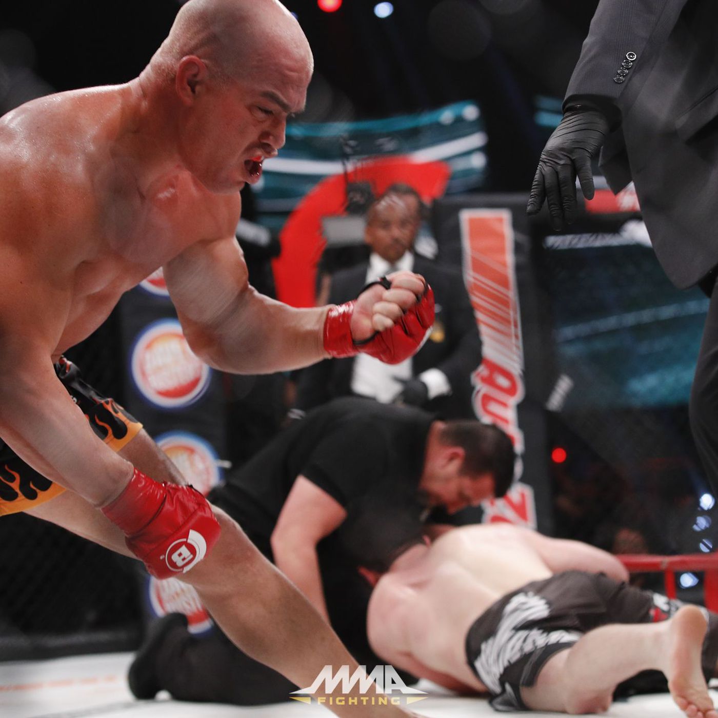 Chael Sonnen vs Tito Ortiz: Who Won? (A Look Back at Their Epic Fight)