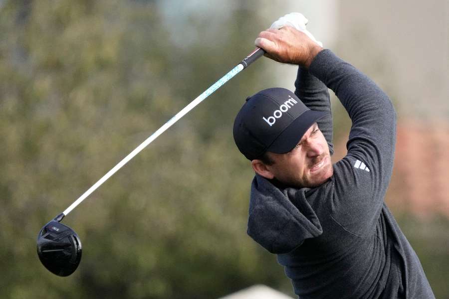 Phoenix Open Leaderboard:  Stay in the Loop with Real-Time Scores!