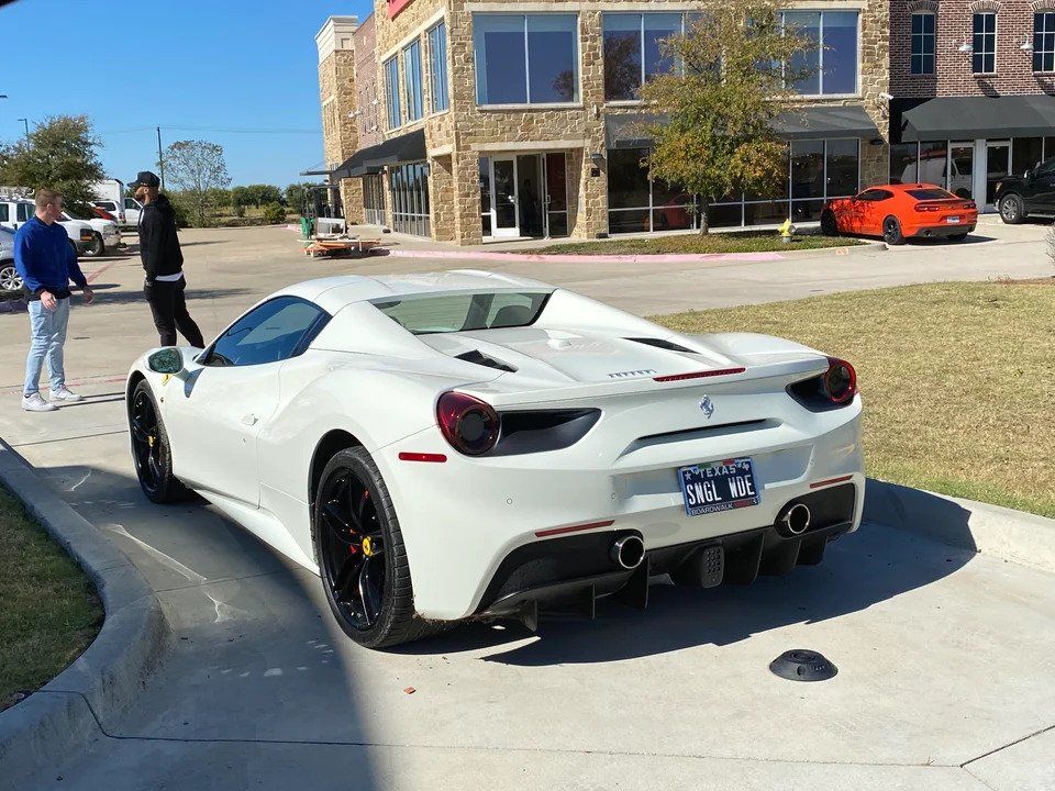 Dak Prescotts Car: See Photos and Get the Full Details!